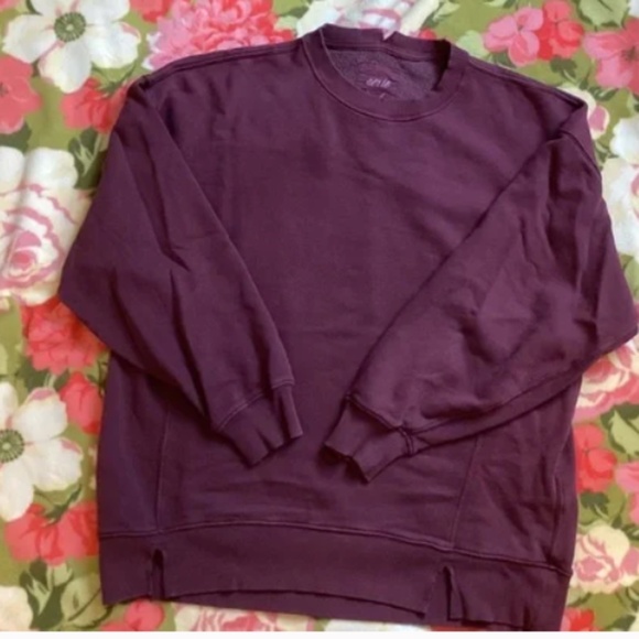 Aerie The Chill Oversized Crew Sweatshirt *Royal Berry* EUC* Small - Picture 1 of 8